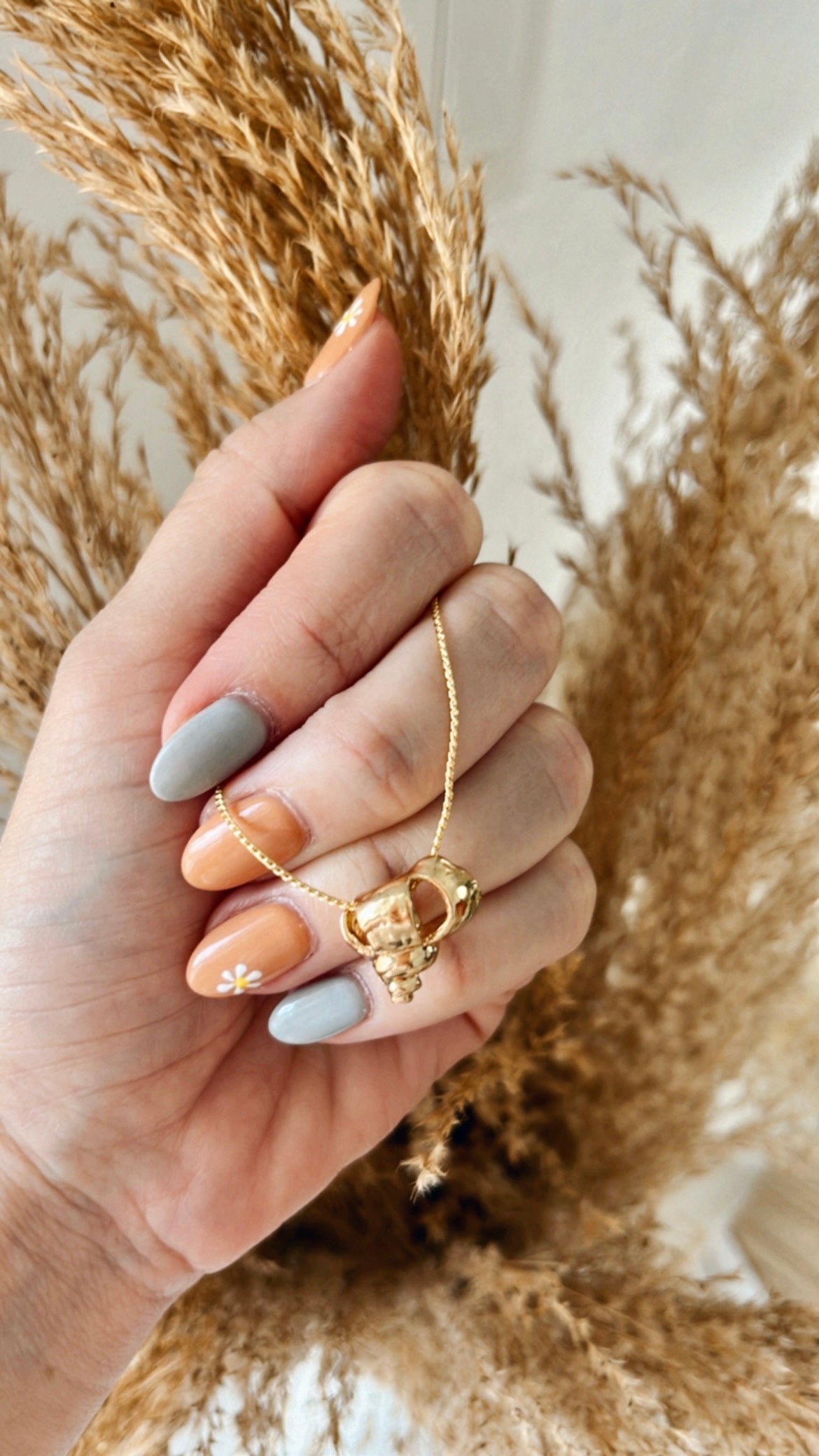 Shell Necklace