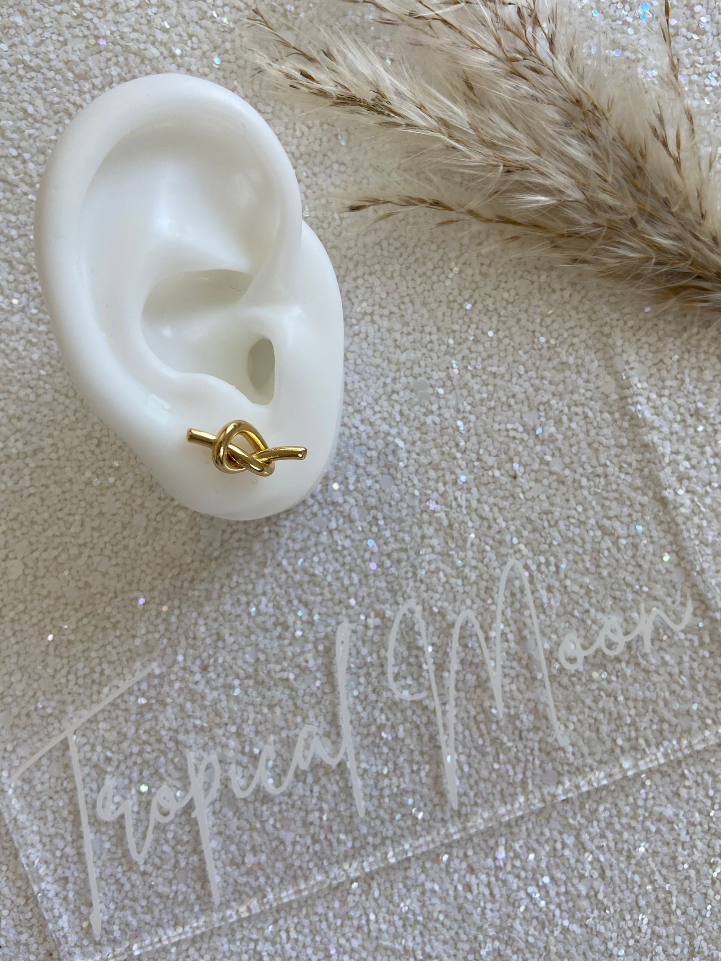 Knot Studs