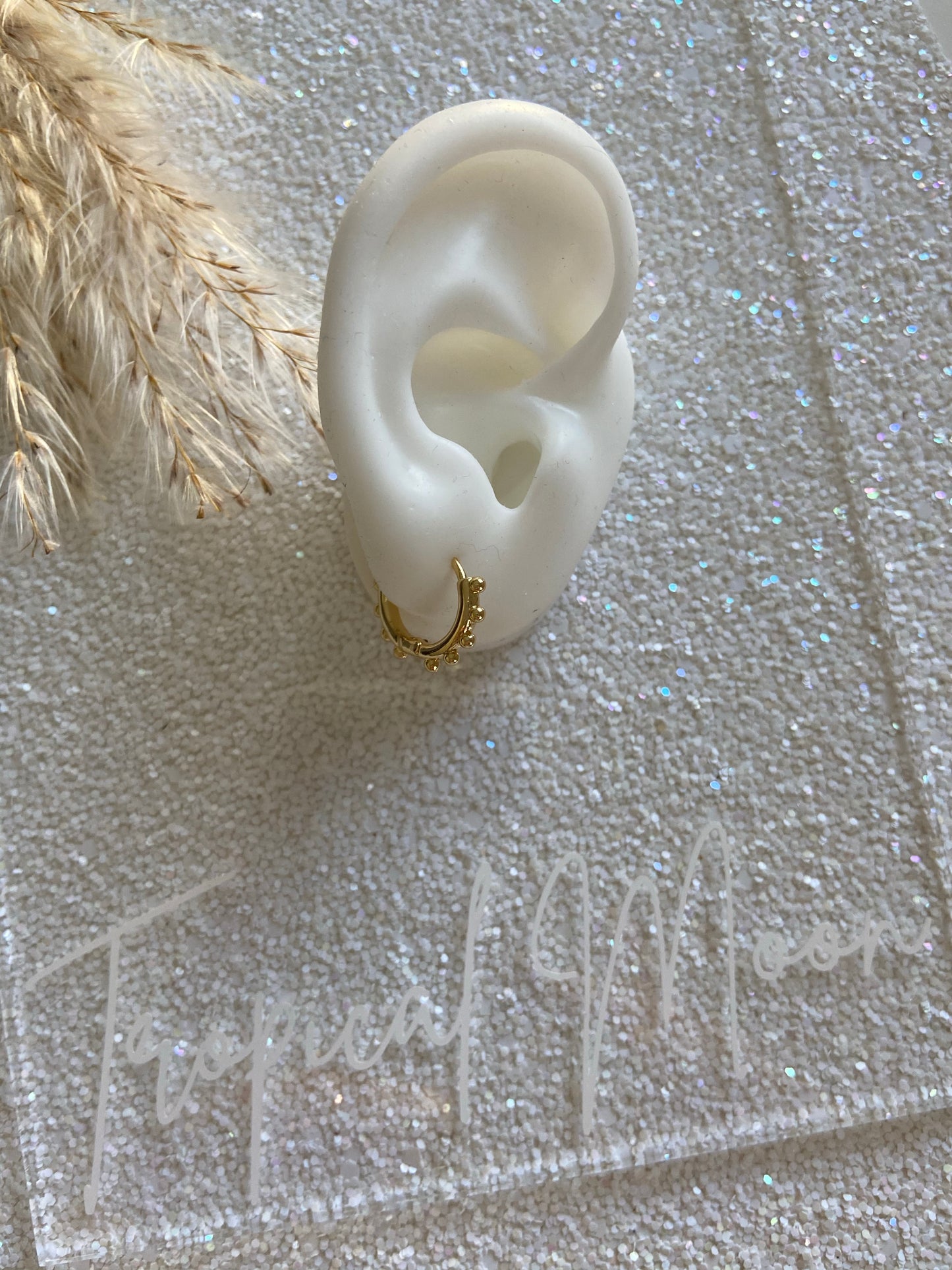 Dot Earrings